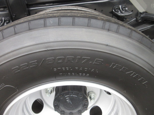 いすゞ フォワード 中型 コンテナ専用車 2RG-FRR90S4(97620) 50枚目