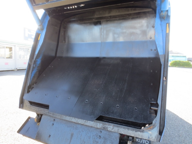 三菱ふそう キャンター 小型 塵芥車（プレス式） 2RG-FEAV0(97625) 11枚目