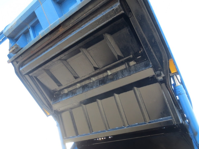 三菱ふそう キャンター 小型 塵芥車（プレス式） 2RG-FEAV0(97625) 15枚目