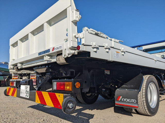 三菱ふそう キャンター 小型 キャリアカー 2PG-FEB90(97631) 7枚目