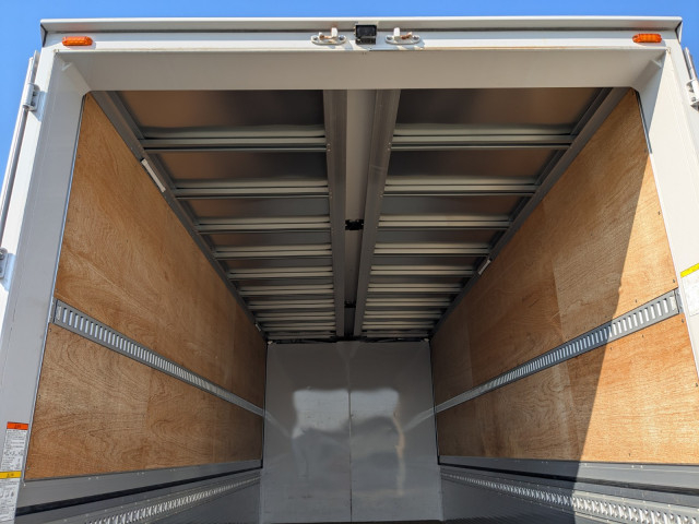 日野 レンジャー 中型 ウィング 2KG-FD2ABG(97633) 11枚目