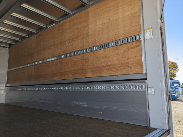 日野 レンジャー 中型 ウィング 2PG-FD2ABG(97635) 21枚目