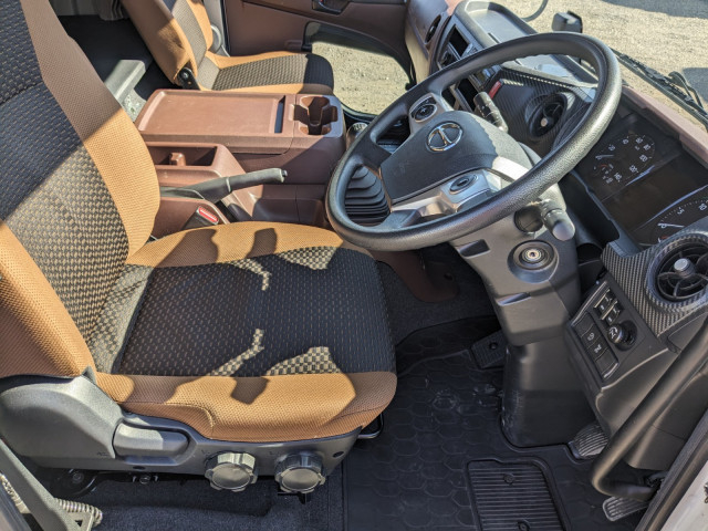 日野 レンジャー 中型 ウィング 2PG-FD2ABG(97635) 38枚目