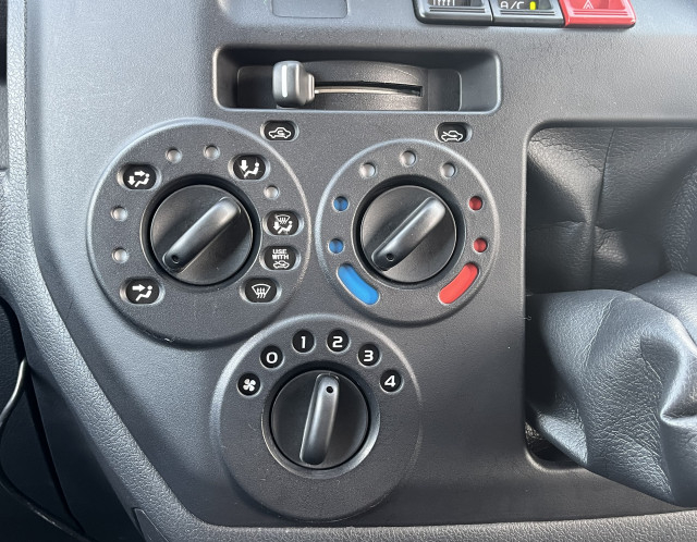 トヨタ タウンエース 小型 バン 5BF-S403M(97636) 24枚目