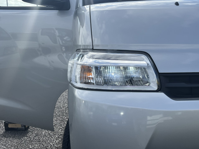 トヨタ タウンエース 小型 バン 5BF-S403M(97636) 31枚目