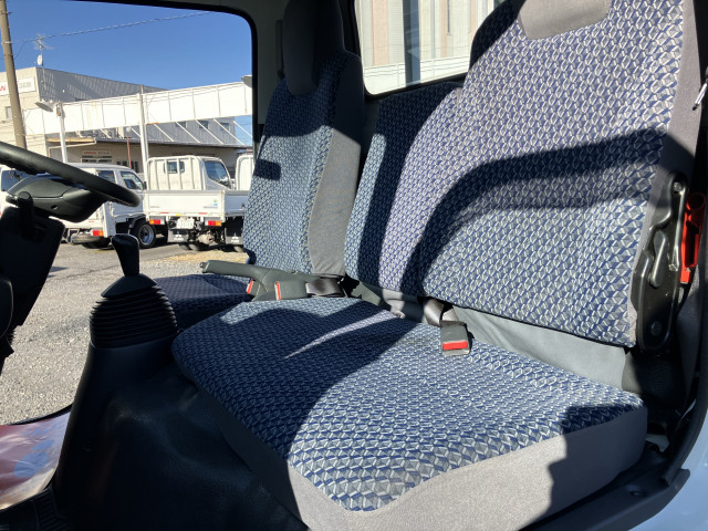 日産自動車 アトラス 小型 平ボディ 2RG-AHR88A(97638) 22枚目