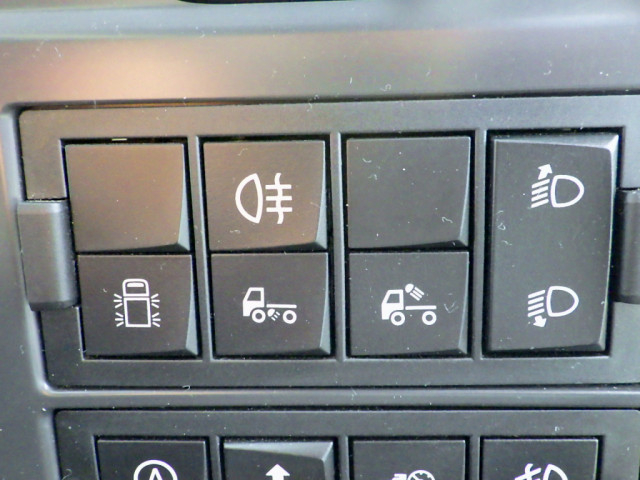 Nissan UD quon Large Flat body 2RG-CD5FA(97642) 29枚目