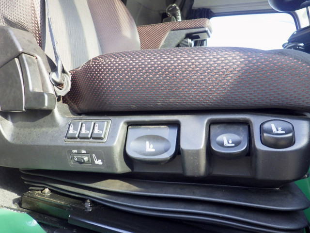 Nissan UD quon Large Flat body 2RG-CD5FA(97642) 30枚目