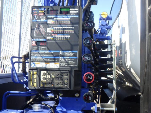 いすゞ エルフ 小型 Translation missing: ja.item.body_keijou_enum.body_keijou_carrier_other 2RG-NPR88YN(97643) 12枚目