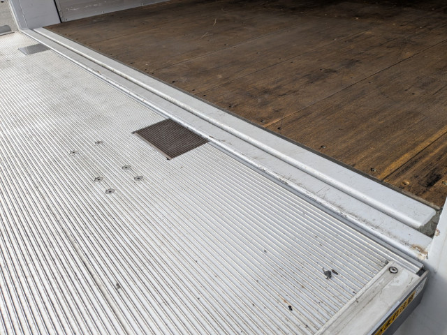 日野 レンジャー 中型 ウィング 2KG-FD2ABG(97644) 15枚目