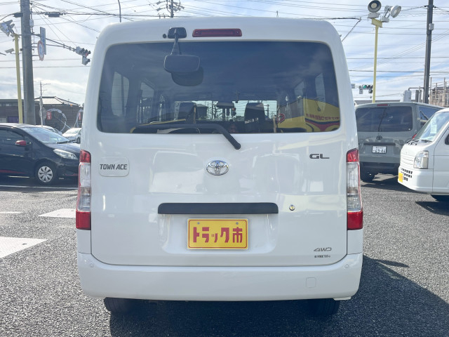 トヨタ タウンエース 小型 バン 5BF-S413M(97645) 7枚目