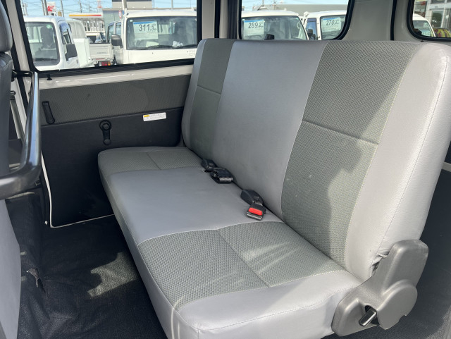 トヨタ タウンエース 小型 バン 5BF-S413M(97645) 28枚目