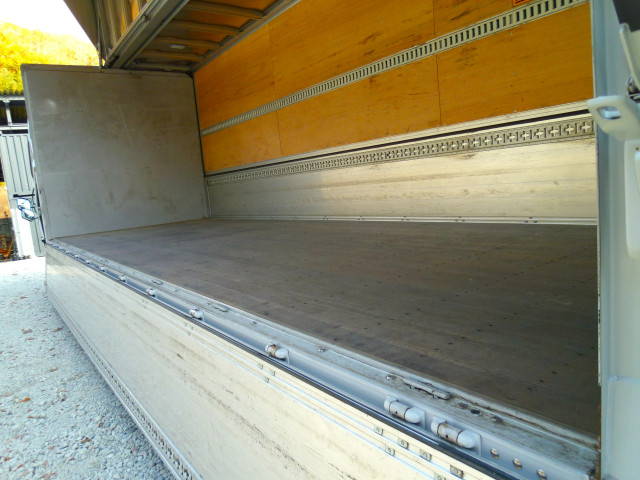 いすゞ フォワード 増トン ウィング 2RG-FTR90V2(97646) 14枚目