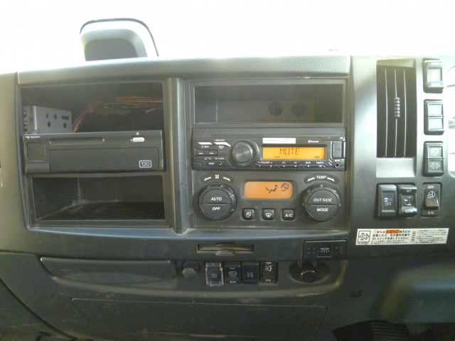 いすゞ フォワード 増トン ウィング 2RG-FTR90V2(97646) 26枚目