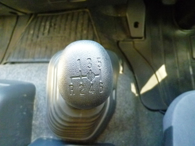 いすゞ フォワード 増トン ウィング 2RG-FTR90V2(97646) 28枚目