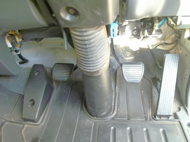 いすゞ フォワード 増トン ウィング 2RG-FTR90V2(97646) 29枚目