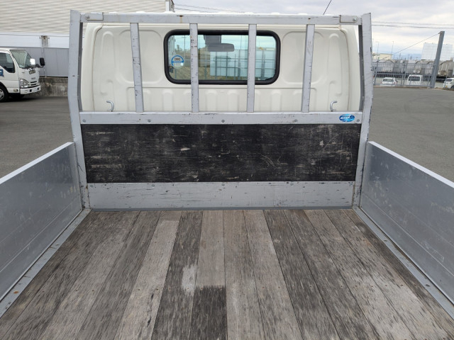 日野 デュトロ 小型 平ボディ 2RG-XZU605M(97647) 18枚目