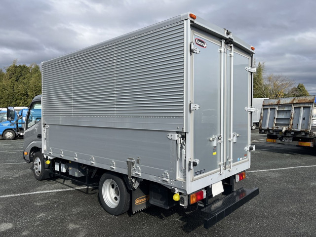 トヨタ ダイナ 小型 ウィング 2RG-XZC645(97651) 3枚目