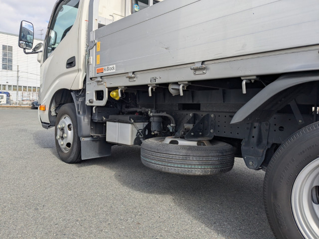 日野 デュトロ 小型 平ボディ 2RG-XZU605M(97650) 12枚目