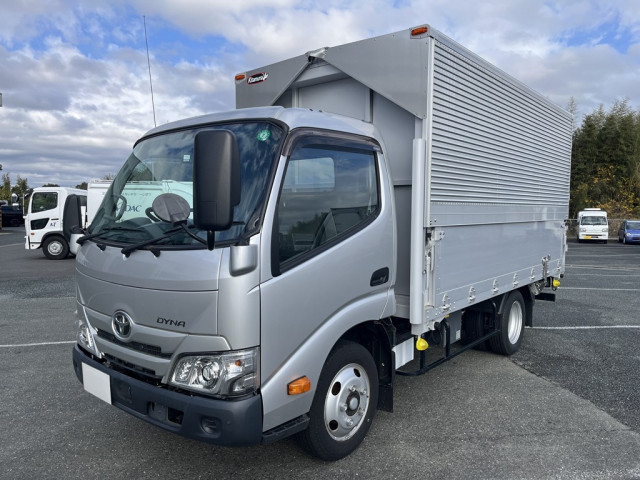 トヨタ ダイナ 小型 ウィング 2RG-XZC645(97651) 11枚目