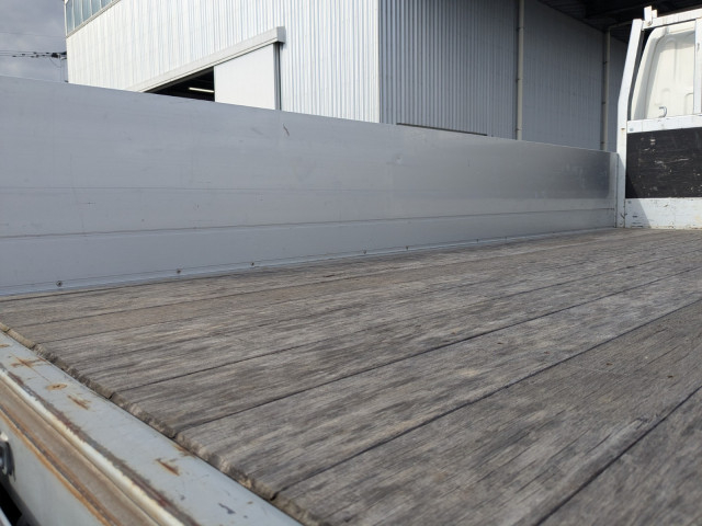 日野 デュトロ 小型 平ボディ 2RG-XZU605M(97650) 22枚目