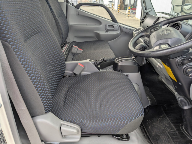 日野 デュトロ 小型 平ボディ 2RG-XZU605M(97650) 27枚目