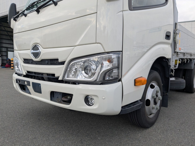 日野 デュトロ 小型 平ボディ 2RG-XZU605M(97650) 35枚目