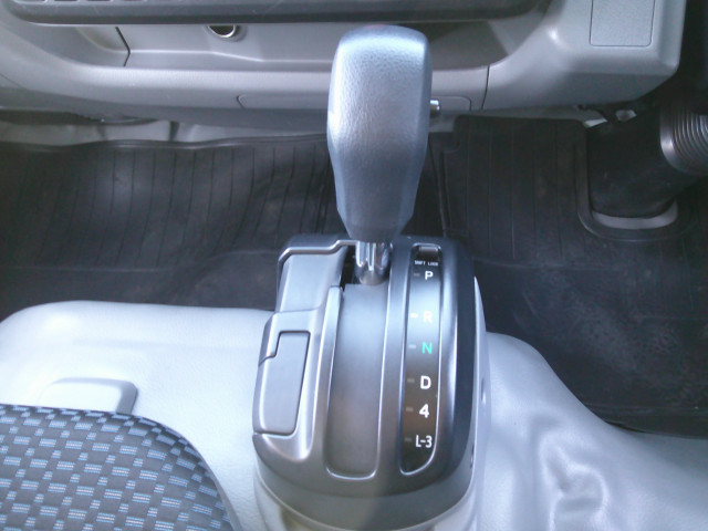 日野 デュトロ 小型 バン 2RG-XZC605M(97652) 13枚目