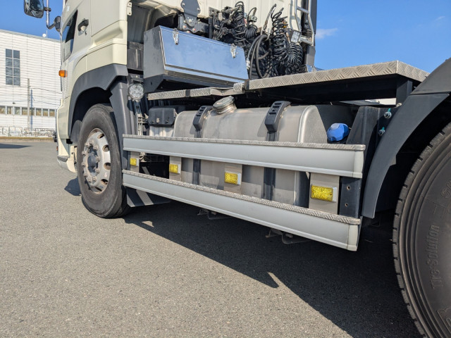 日野 プロフィア 大型 トラクタ 2DG-SH1EDGG(97654) 11枚目