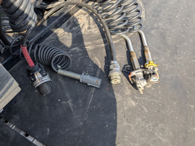 日野 プロフィア 大型 トラクタ 2DG-SH1EDGG(97654) 18枚目