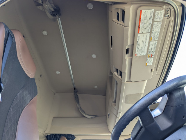 日野 プロフィア 大型 トラクタ 2DG-SH1EDGG(97654) 21枚目