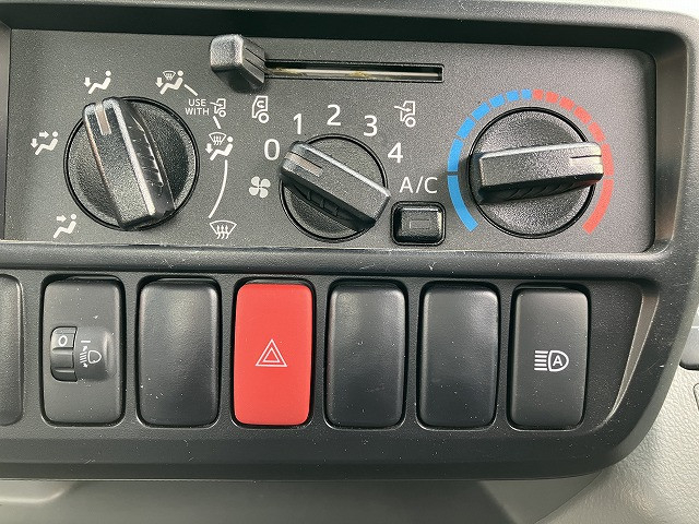 Toyota dyna Small Flat body 3BF-TRY230(97655) 38枚目