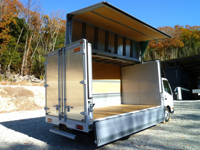 日野 デュトロ 小型 ウィング 2RG-XZC710M(97656) 17枚目