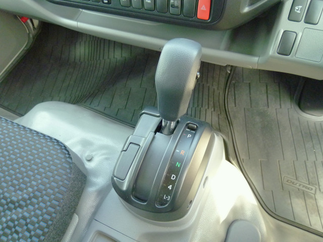 日野 デュトロ 小型 ウィング 2RG-XZC710M(97656) 31枚目