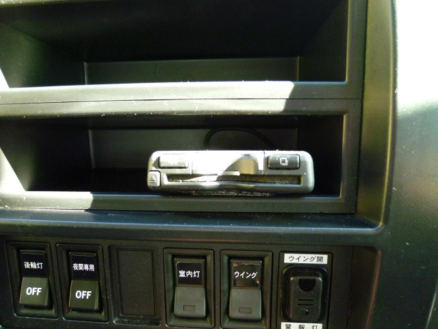 日野 デュトロ 小型 ウィング 2RG-XZC710M(97656) 35枚目