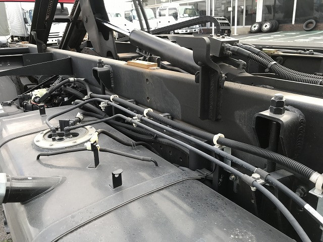 三菱ふそう キャンター 小型 キャリアカー 2PG-FEB80(97658) 25枚目