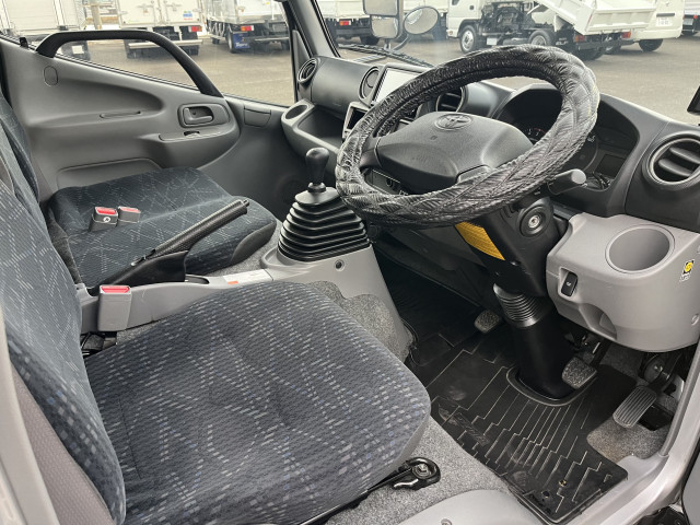 トヨタ ダイナ 小型 平ボディ 2PG-GDY281(97660) 11枚目