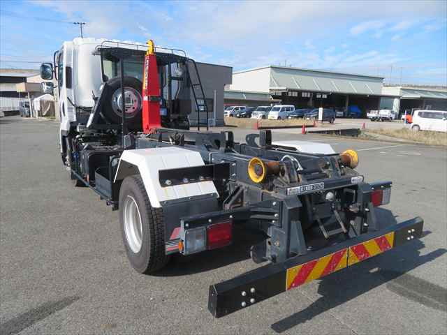 いすゞ フォワード 中型 コンテナ専用車 2RG-FRR90S2(97662) 8枚目