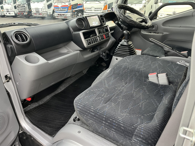 トヨタ ダイナ 小型 平ボディ 2PG-GDY281(97660) 26枚目