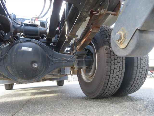 いすゞ フォワード 中型 コンテナ専用車 2RG-FRR90S2(97662) 25枚目