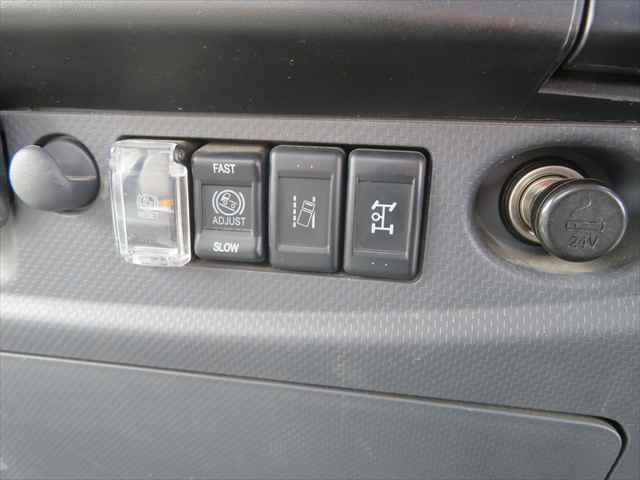 いすゞ フォワード 中型 コンテナ専用車 2RG-FRR90S2(97662) 44枚目