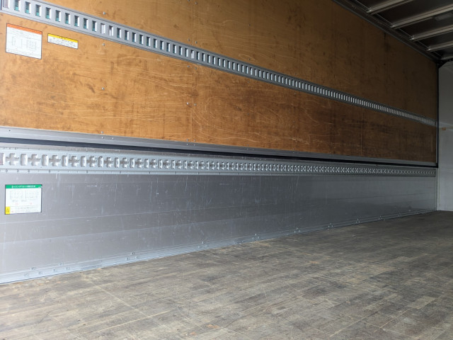 いすゞ フォワード 中型 ウィング 2RG-FRR90T2(97664) 12枚目