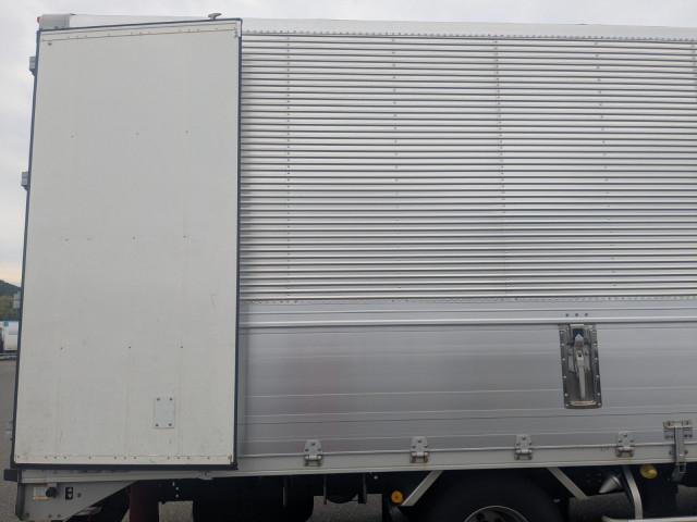 いすゞ フォワード 中型 ウィング 2RG-FRR90T2(97664) 24枚目