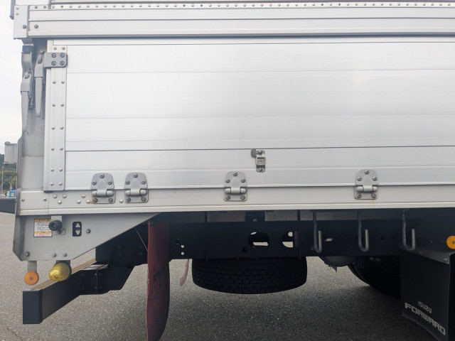 いすゞ フォワード 中型 ウィング 2RG-FRR90T2(97664) 25枚目