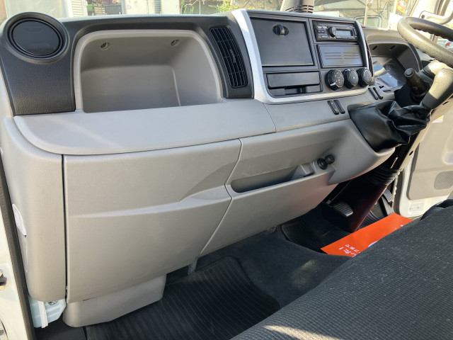 三菱ふそう キャンター 小型 平ボディ 2RG-FBA20(97668) 22枚目