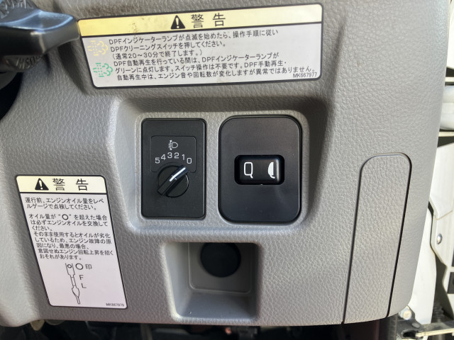 三菱ふそう キャンター 小型 平ボディ 2RG-FBA20(97668) 32枚目