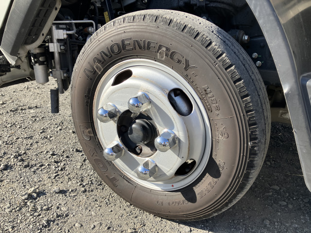 三菱ふそう キャンター 小型 平ボディ 2RG-FBA20(97668) 41枚目