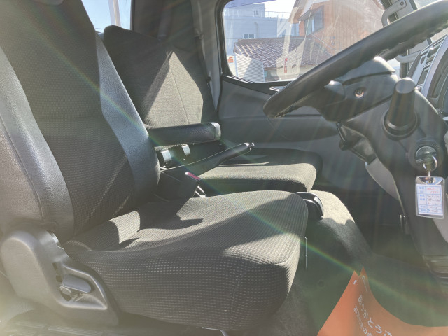 三菱ふそう キャンター 小型 平ボディ 2PG-FEAV0(97671) 6枚目