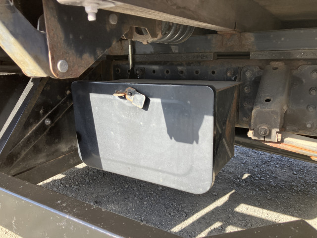 三菱ふそう キャンター 小型 平ボディ 2PG-FEAV0(97671) 24枚目