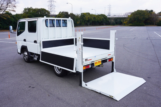 三菱ふそう キャンター 小型 Wキャブ 2RG-FBA20(97672) 17枚目